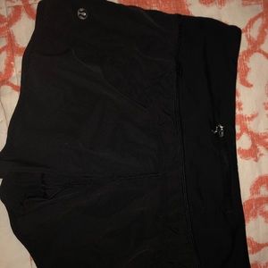 LuluLemon Black speed up shorts 2 1/2 inches
